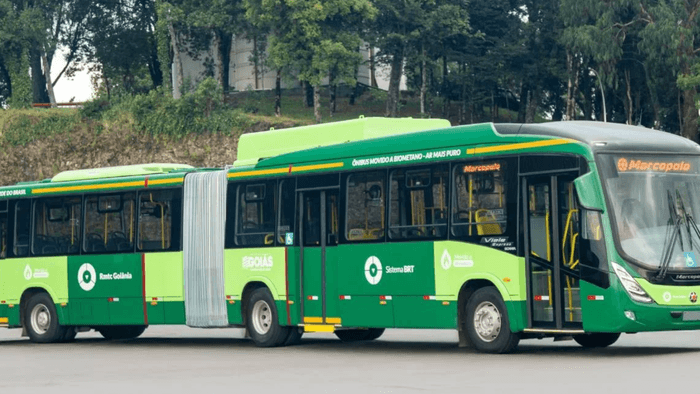 Cidade brasileira estreia frota inédita de ônibus movidos a biometano