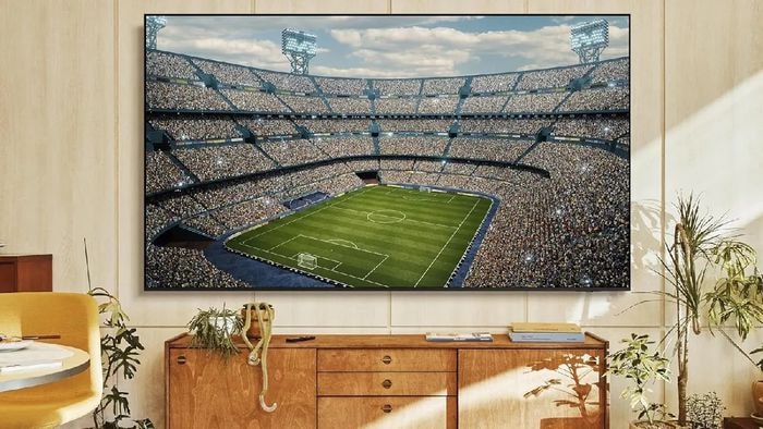 Samsung faz promoção de TV Crystal UHD de 65''; tela 4K em oferta parcelada